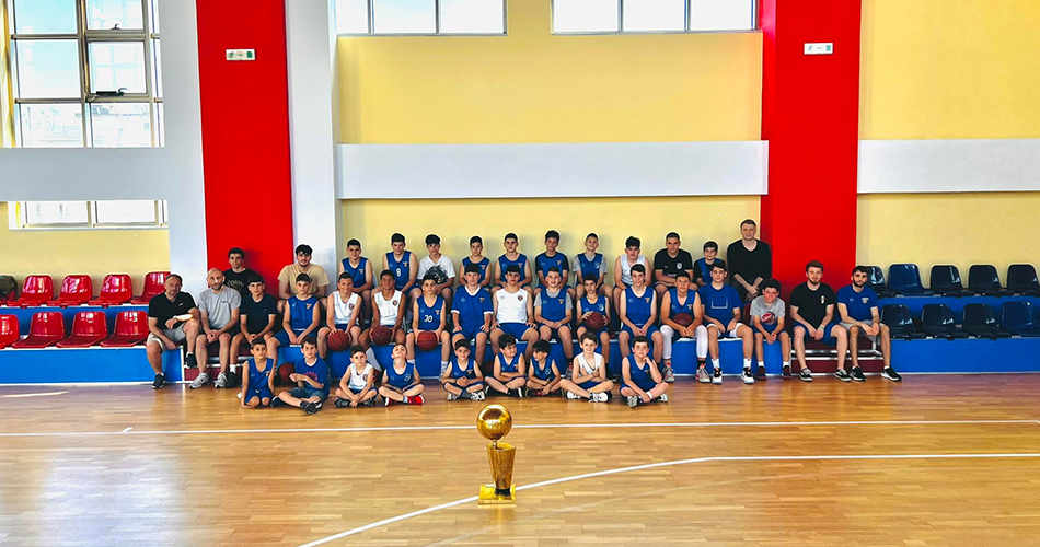 Το τρόπαιο του NBA «επισκέφθηκε» τη Eurohoops Academy!